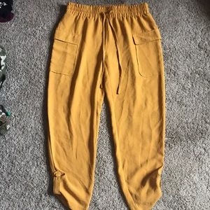 Yellow women’s causal palazzo pants small.